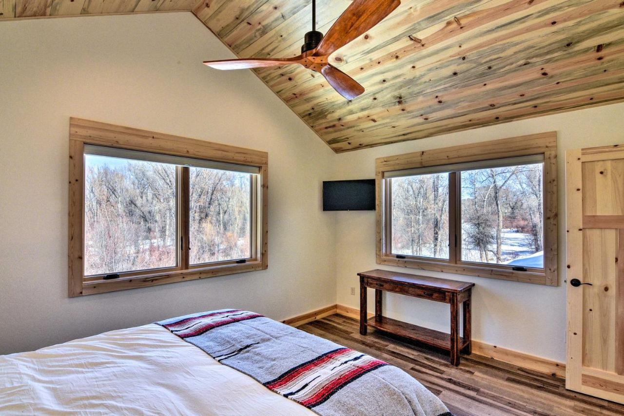 Riverfront Home With Bbq 2 Mi To Downtown Gunnison! Ngoại thất bức ảnh